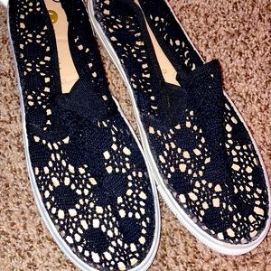 They are like sandals